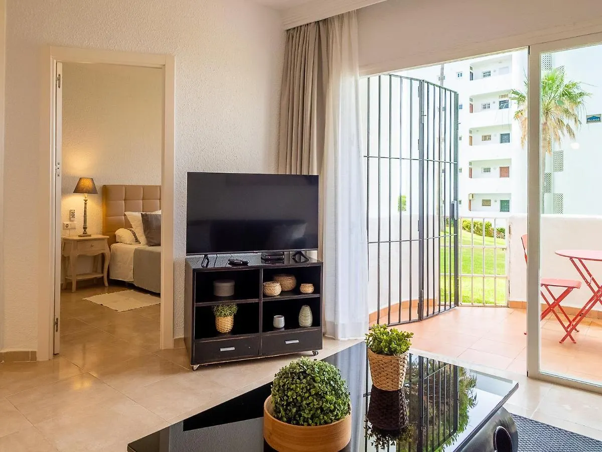 Md002 Precioso Apartamento En Primera Linea De Playa Sitio de Calahonda 0*,  Spain